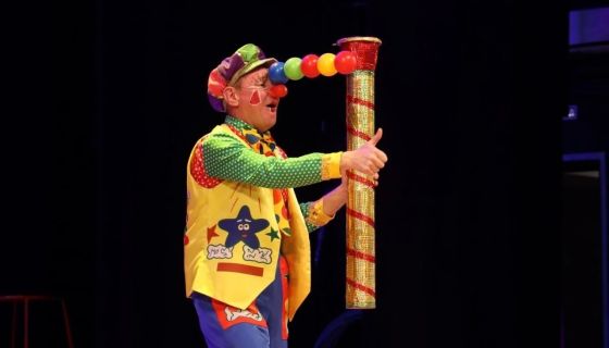 Цирковое шоу «Парадиз», Великие Луки