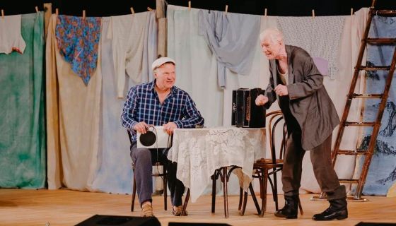 Спектакль «Любовь и голуби», Великие Луки